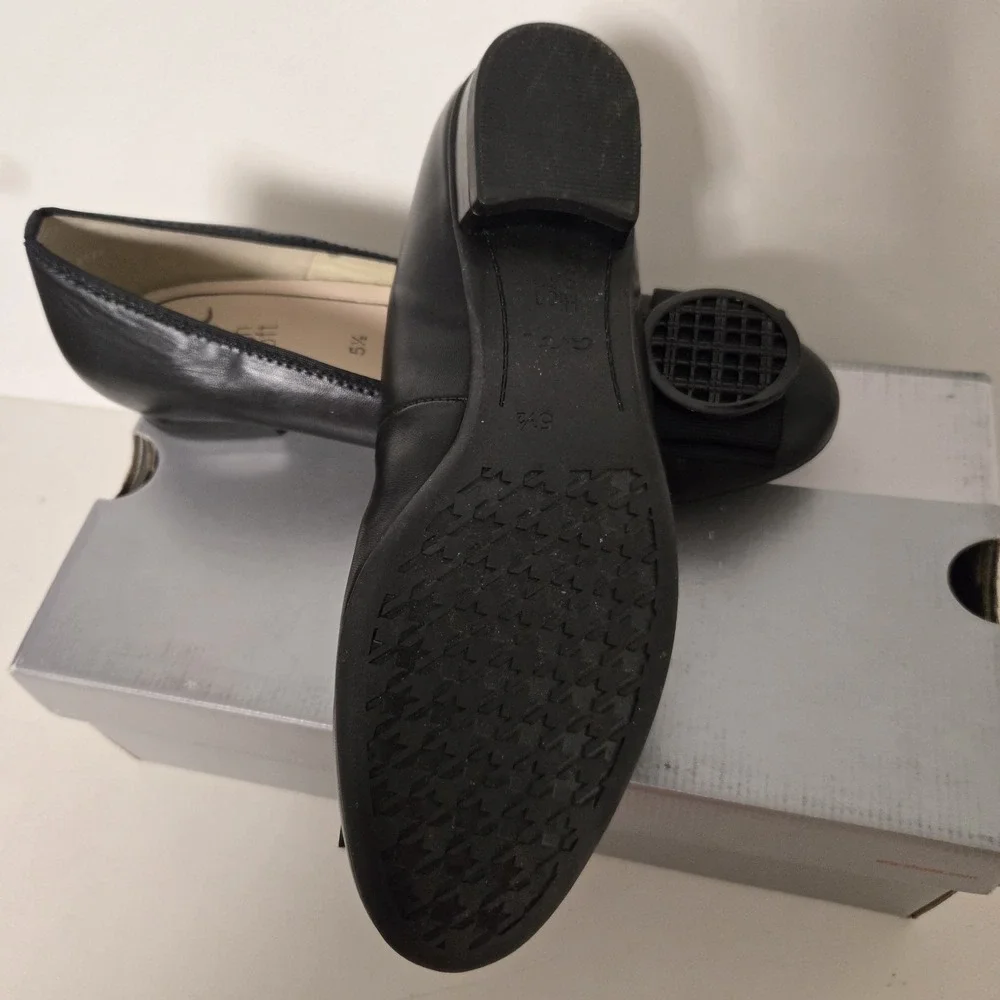 Ara Size 8 Black Leather Bambi Ballet Flats with Bow Detail NEW